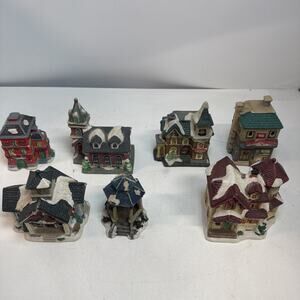 Lot of 7 Cobblestone Windham Christmas Winter Village 03/04 And Unmarked Brands